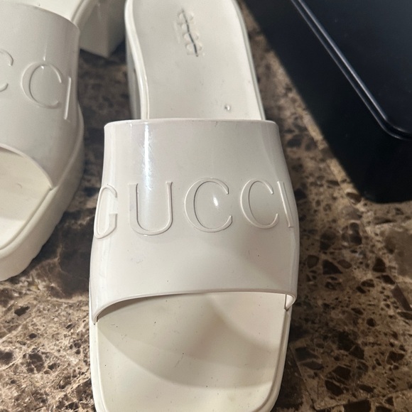 Gucci Women's Ivory Mules - Picture 2 of 8
